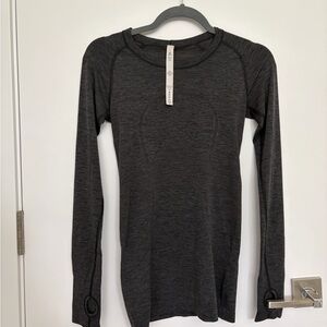 Lululemon Swiftly Tech Long Sleeve Heathered Gray | Size 4